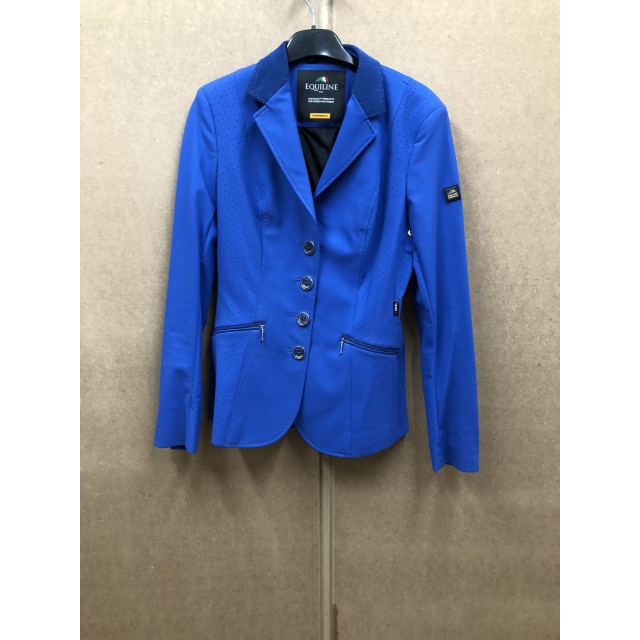 Veste equiline