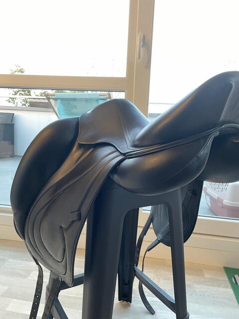 Selle Antares Cadence