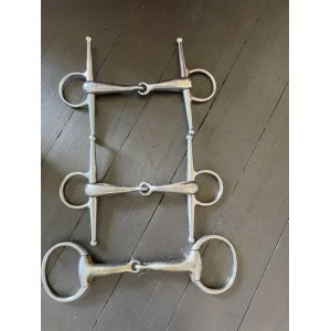 mors aiguille 135