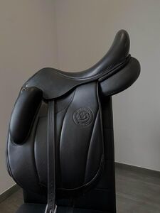 Selle de dressage