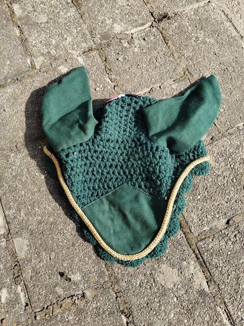 Bonnet poney vert