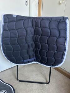 tapis equi ´dees