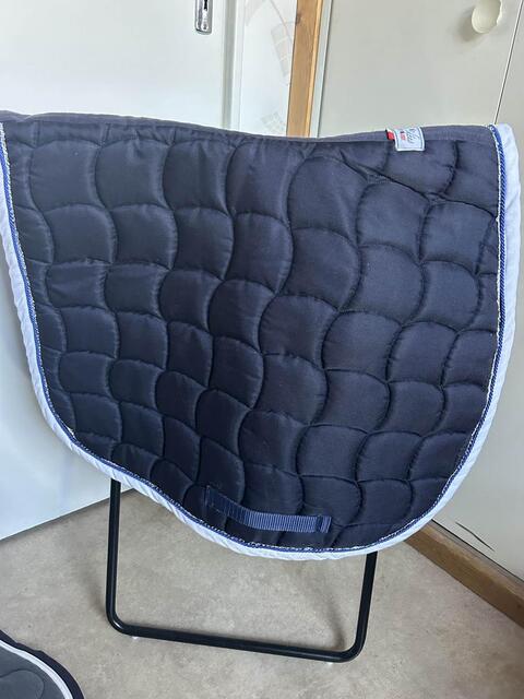 tapis equi ´dees