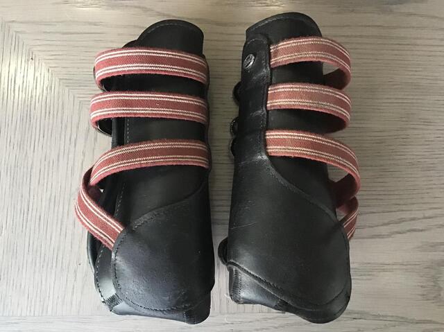 guerres Norton noir cuir