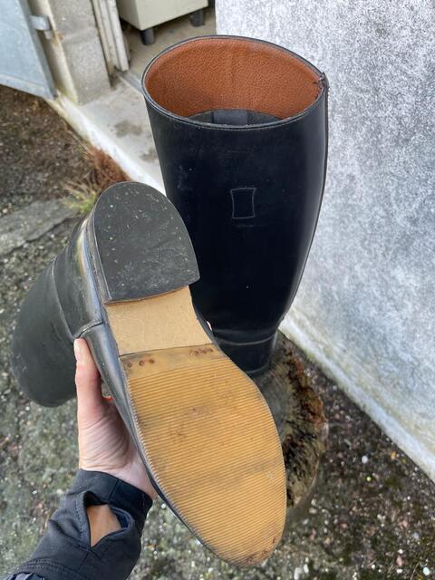 Bottes cuir 41-42