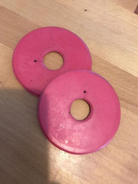 Rondelles de mors rouges