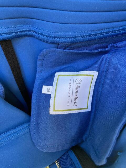 Pantalon samshild bleu neuf