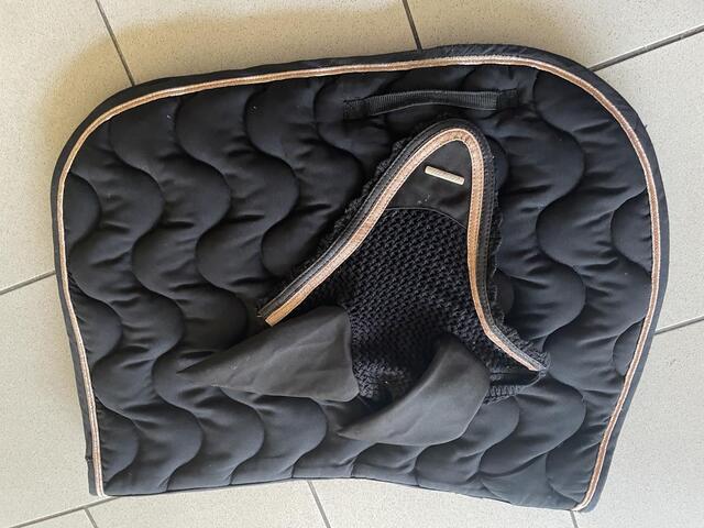 Ensemble tapis + bonnet