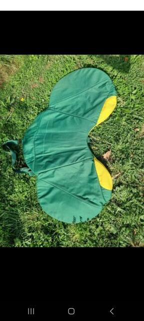 Sac à selle et tapis devoucoux