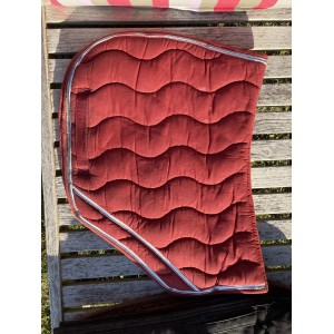 Tapis et bonnet equithème