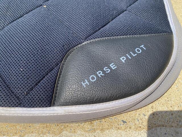 tapis horse pilot