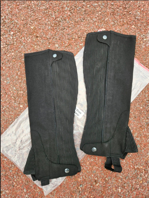 Mini chaps