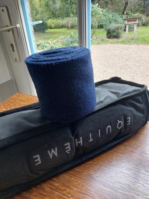 Bandes de polo marine