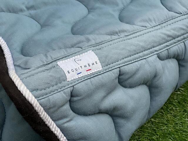 Tapis de selle Equithème Polyfun - bleu acier - taille cheval Full