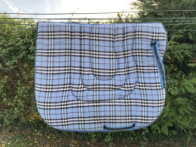 tapis de selle épais Bleu