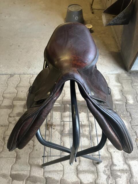 Selle Devoucoux 17,5 pouces