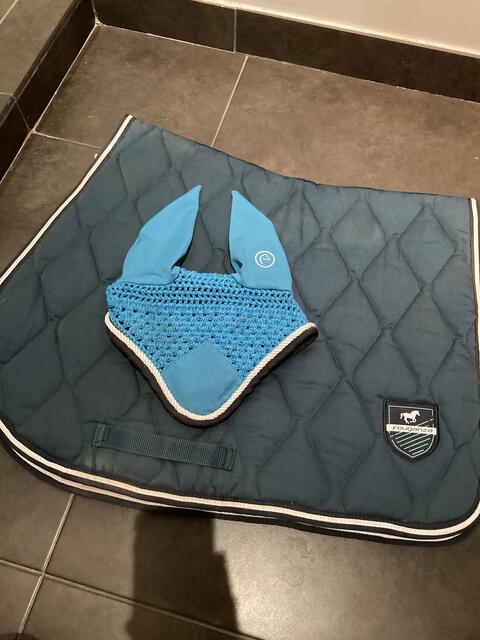 ensemble tapis est bonnet