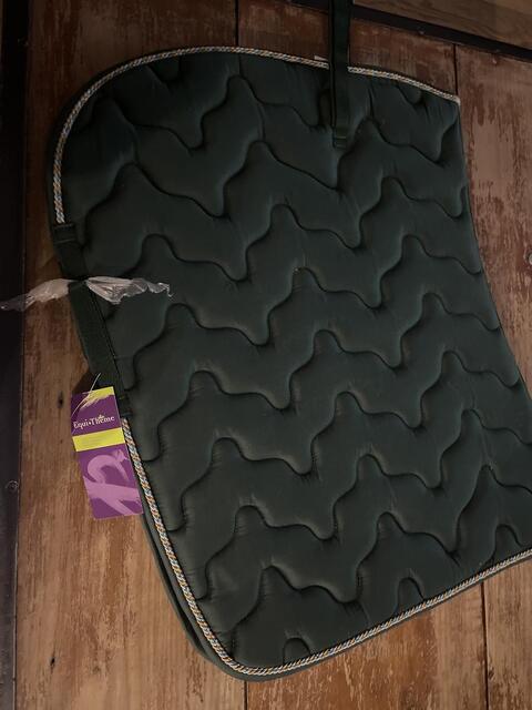 Tapis equitheme