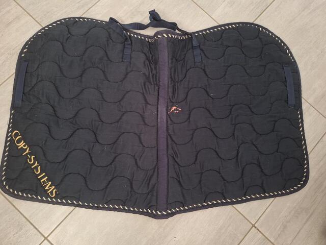 Tapis de selle bleu taille Cob