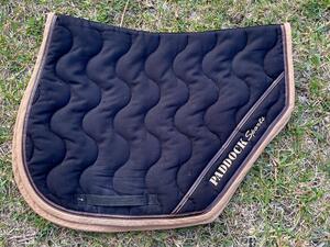 Tapis paddock sport coupé