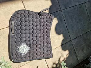4 tapis de dressage cheval.