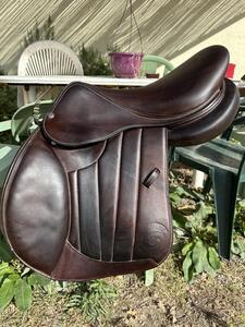 Selle forestier Séoul 17 pouces 2021