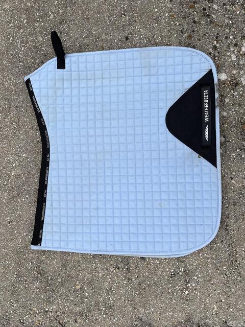 Tapis de dressage