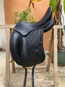 Selle de dressage Antares