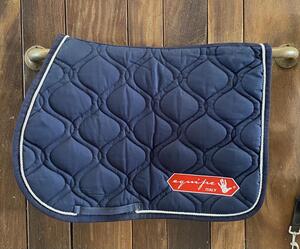 Tapis de selle Equipe neuf
