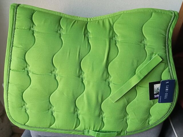 Tapis neuf lamicell