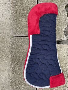 Amortisseur rouge et bleu marine