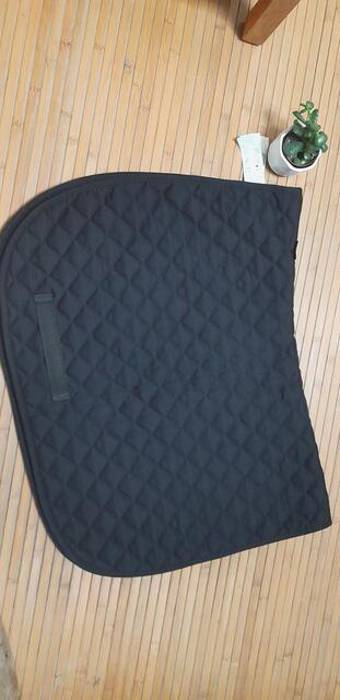 Tapis bleu marine