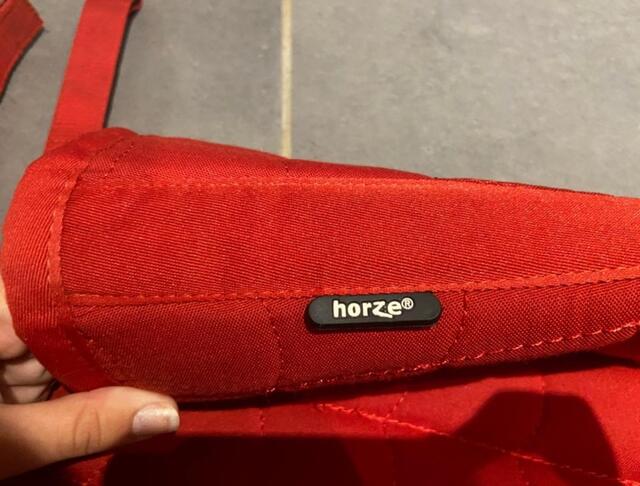 Tapis de selle mixte rouge horze