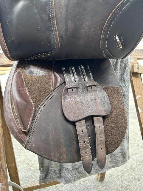 Selle Fougenza 17.5 Equipée