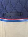 tapis bleu marine