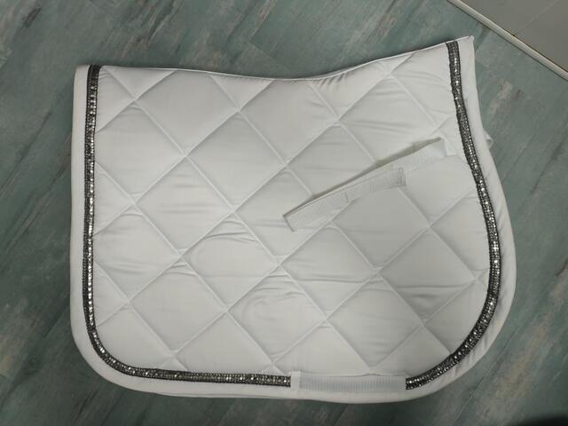 Tapis blanc