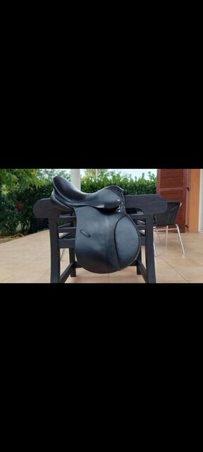 Selle mixte en cuir noir