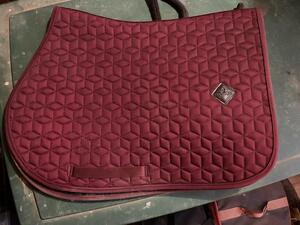 Tapis Kentucky bordeaux