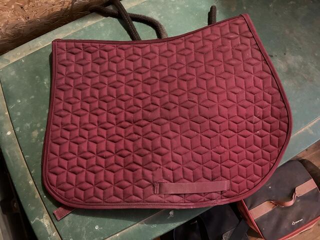 Tapis Kentucky bordeaux