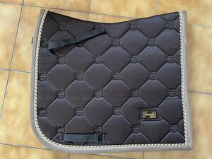 Tapis de dressage Golden Brown - Equestrian Stockholm - taille Full