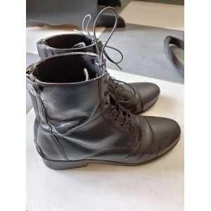 Boots Steed