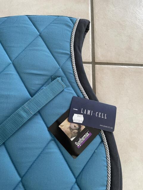 Tapis Lami-,Cell