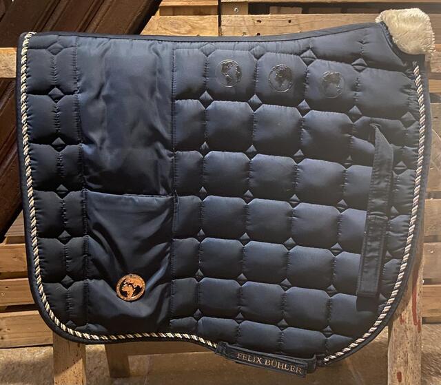 Tapis de dressage bleu marine
