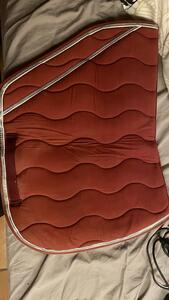 Tapis bordeaux Equithème coupe sport
