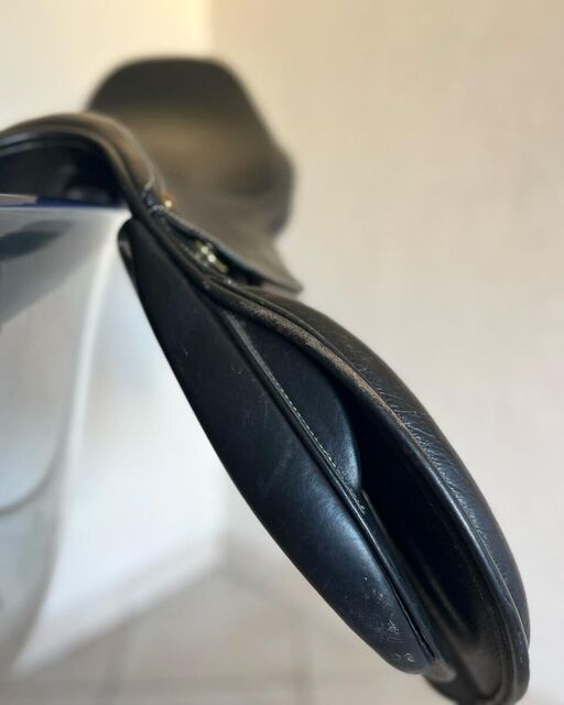 Selle noire Éric Thomas 17,5