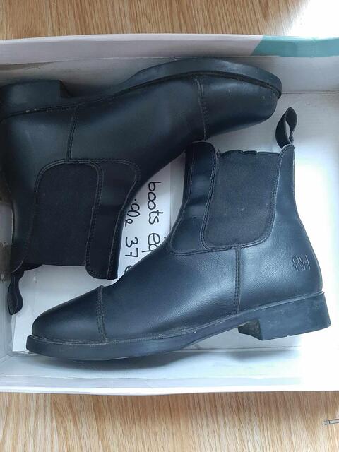 boots