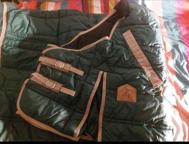 Couverture equipro neuve 200gr