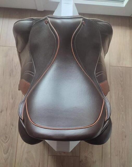 SELLE OBSTACLE - 17,5 pouces - BAUDE