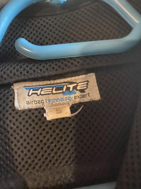 Airbag helite