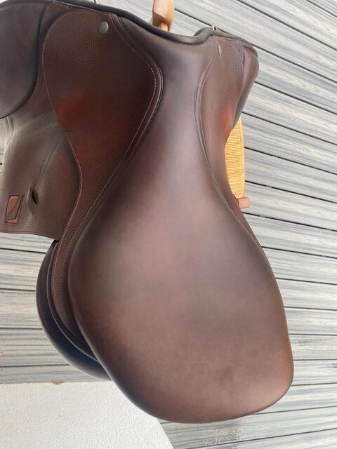 Selle Childeric FSC 2021